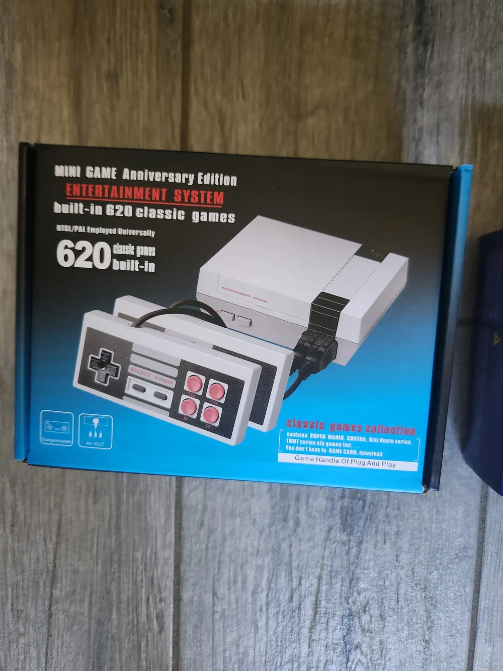 Classic Retro Gaming Console with 620 Built-in Games - Gray